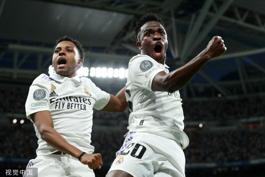 被球迷称为 被球迷称为