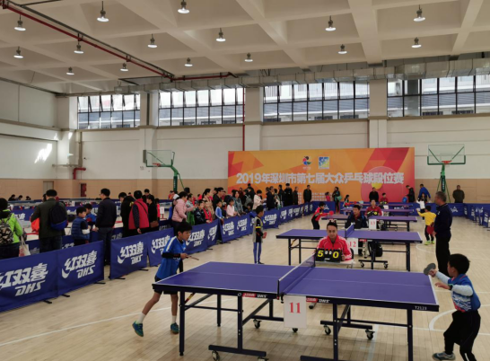 而巴塞罗那 而巴塞罗那